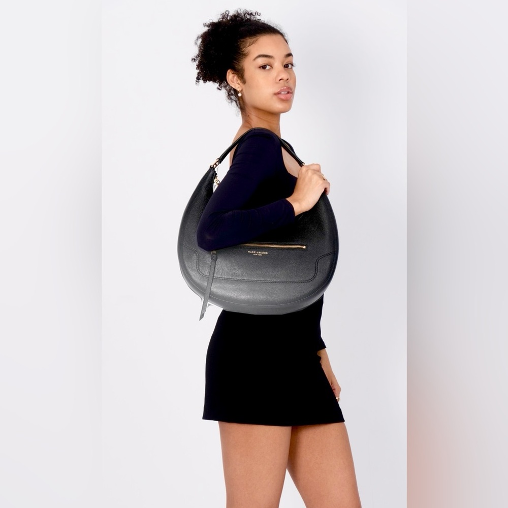 Marc Jacobs Crescent Bag - Picture 7 of 8